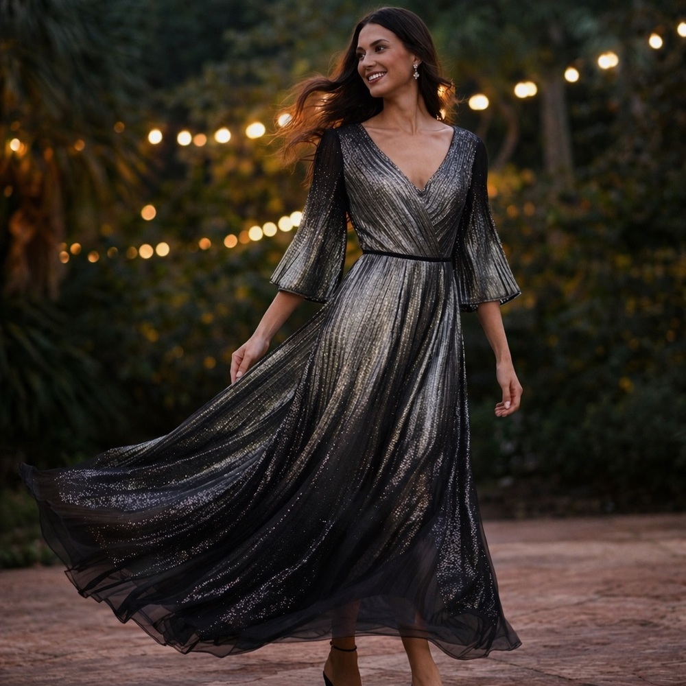 Rene Ruiz Metallic Ombre Pleated Gown Silver Black Formal Evening Dress Size 6